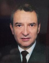 Headshot photo of Sergio Hernandez Galindo.